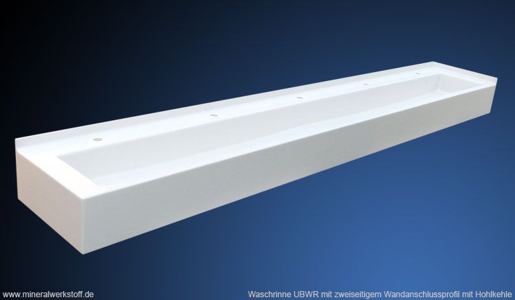 UBWR mit zweiseitigem Wwandanschussprofil mit Hohlkehle