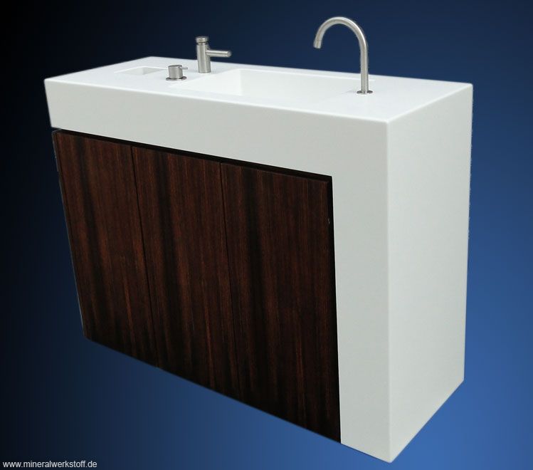 Varicor&reg; Waschtisch f�r eine Schule im Odenwald