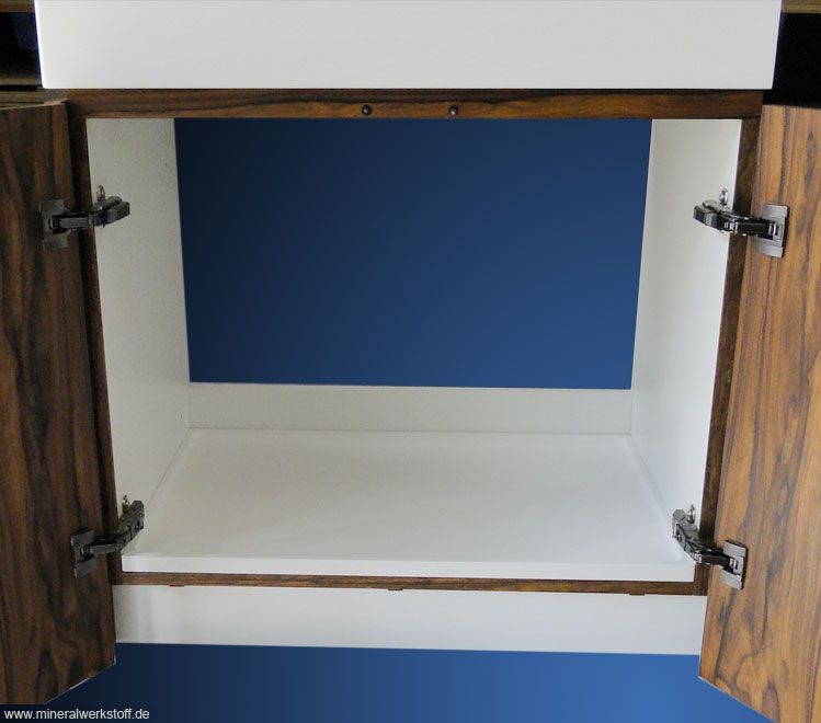 Varicor&reg; Waschtisch f�r eine Schule im Odenwald