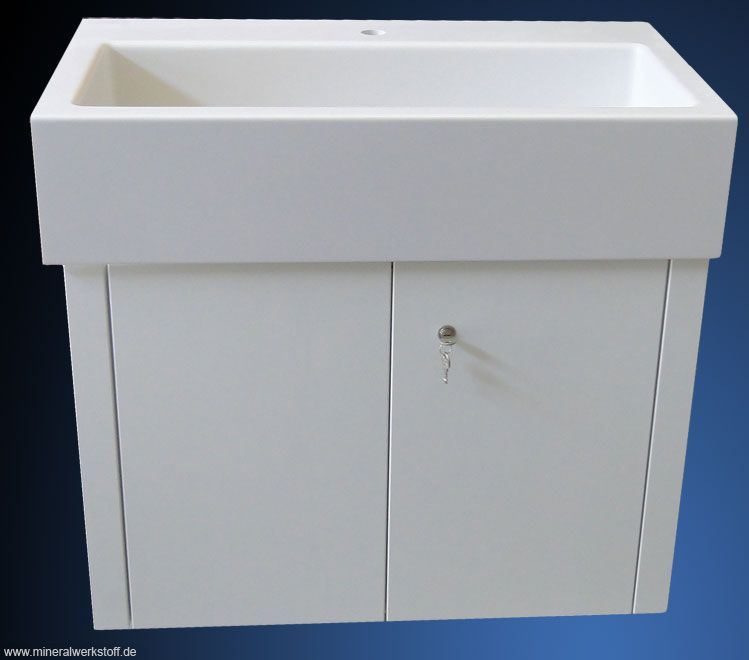 Varicor&reg; Waschtisch f�r eine Schule im Odenwald