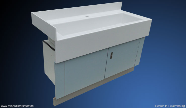 Varicor&reg; Waschtisch f&uuml;r eine Schule in Luxembourg 11