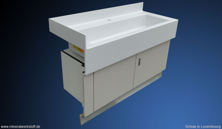 Varicor&reg; Waschtisch f&uuml;r eine Schule in Luxembourg 12